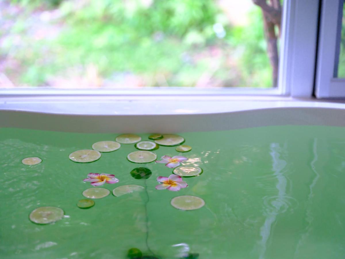 Yama'Oto - Nature Luxury Stay Motobu Eksteriør billede